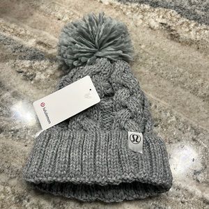 Girls Lululemon winter hat